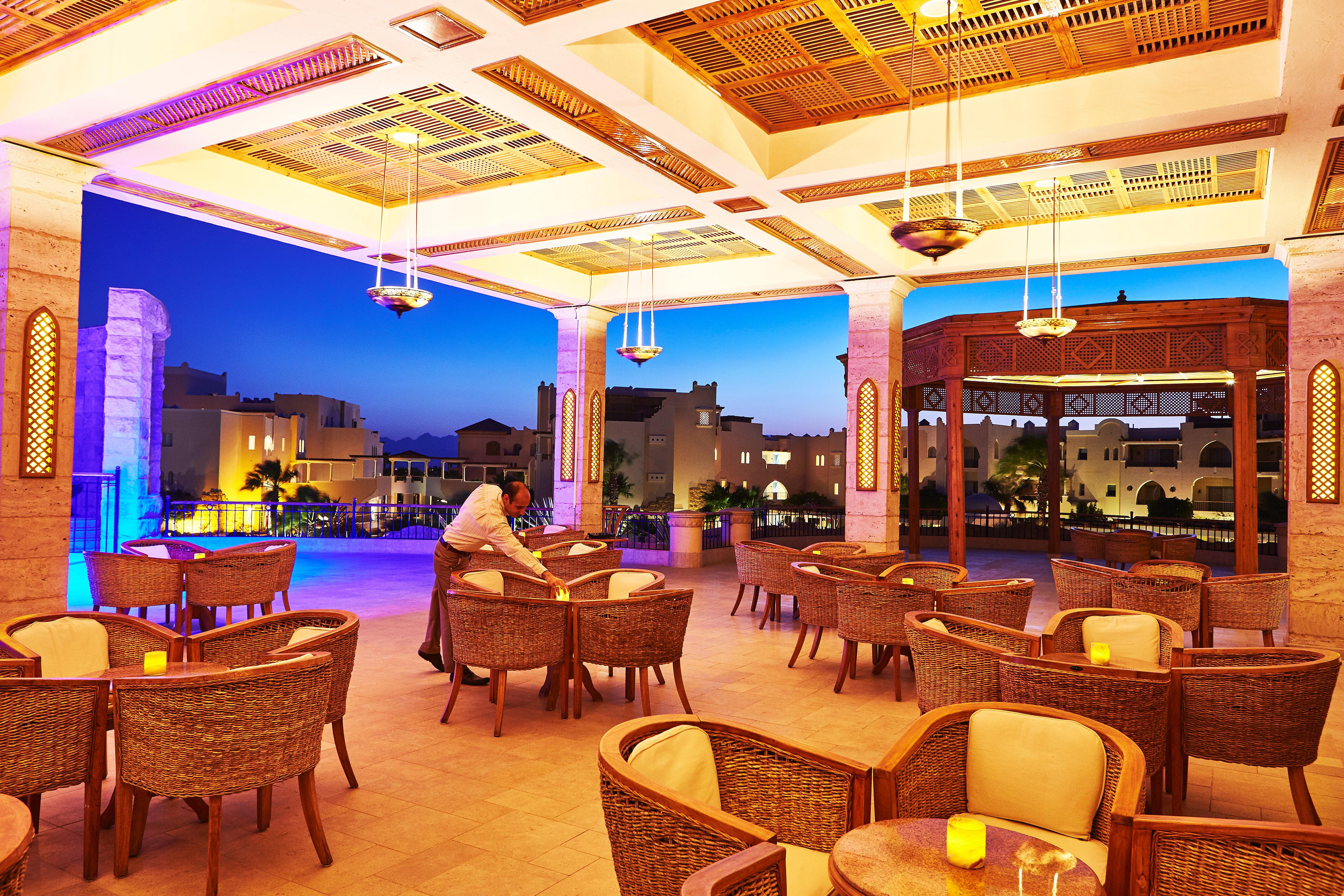 Kempinski Hotel Soma Bay Esterno foto The Terrace