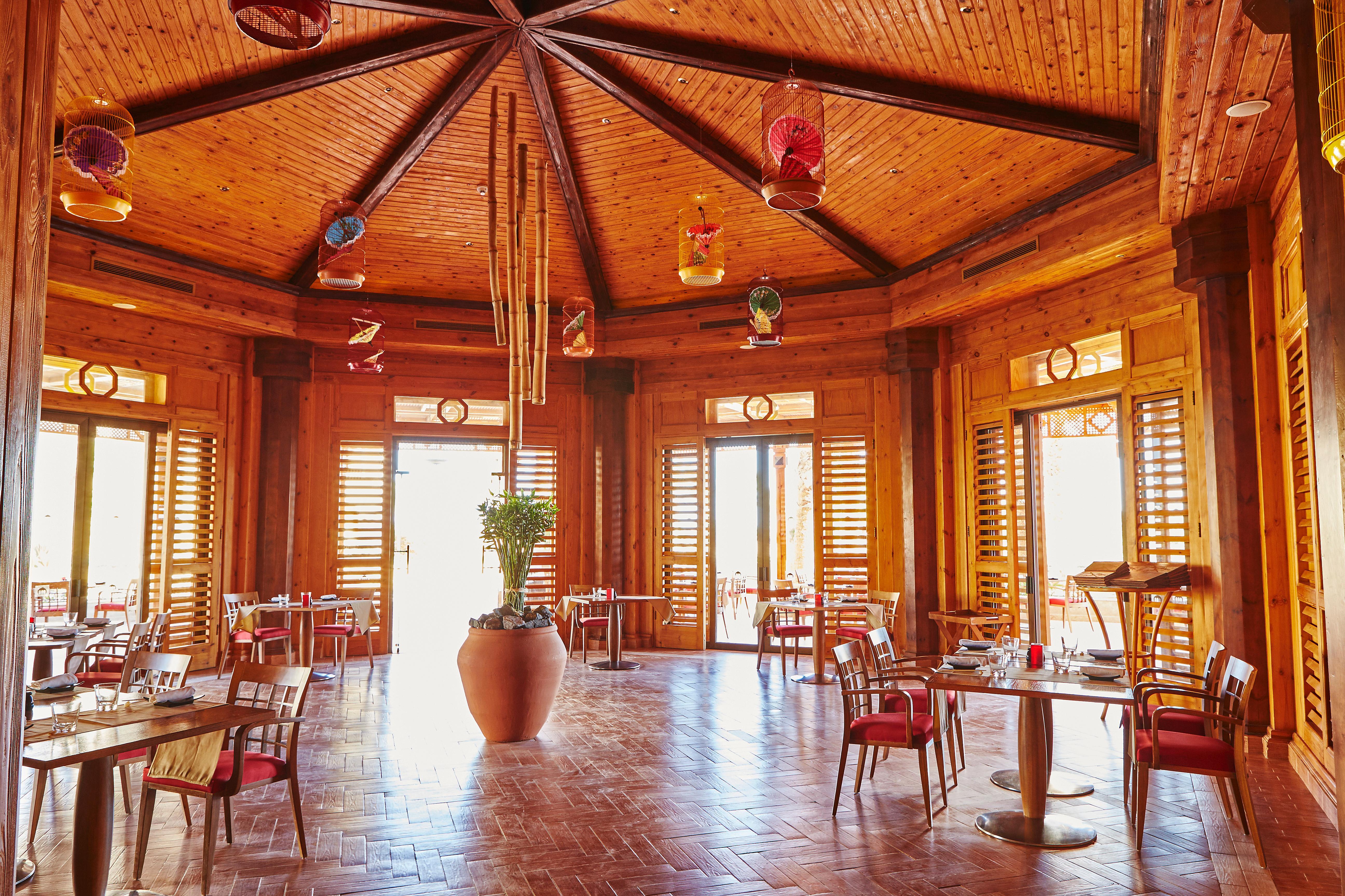 Kempinski Hotel Soma Bay Esterno foto The restaurant at the resort